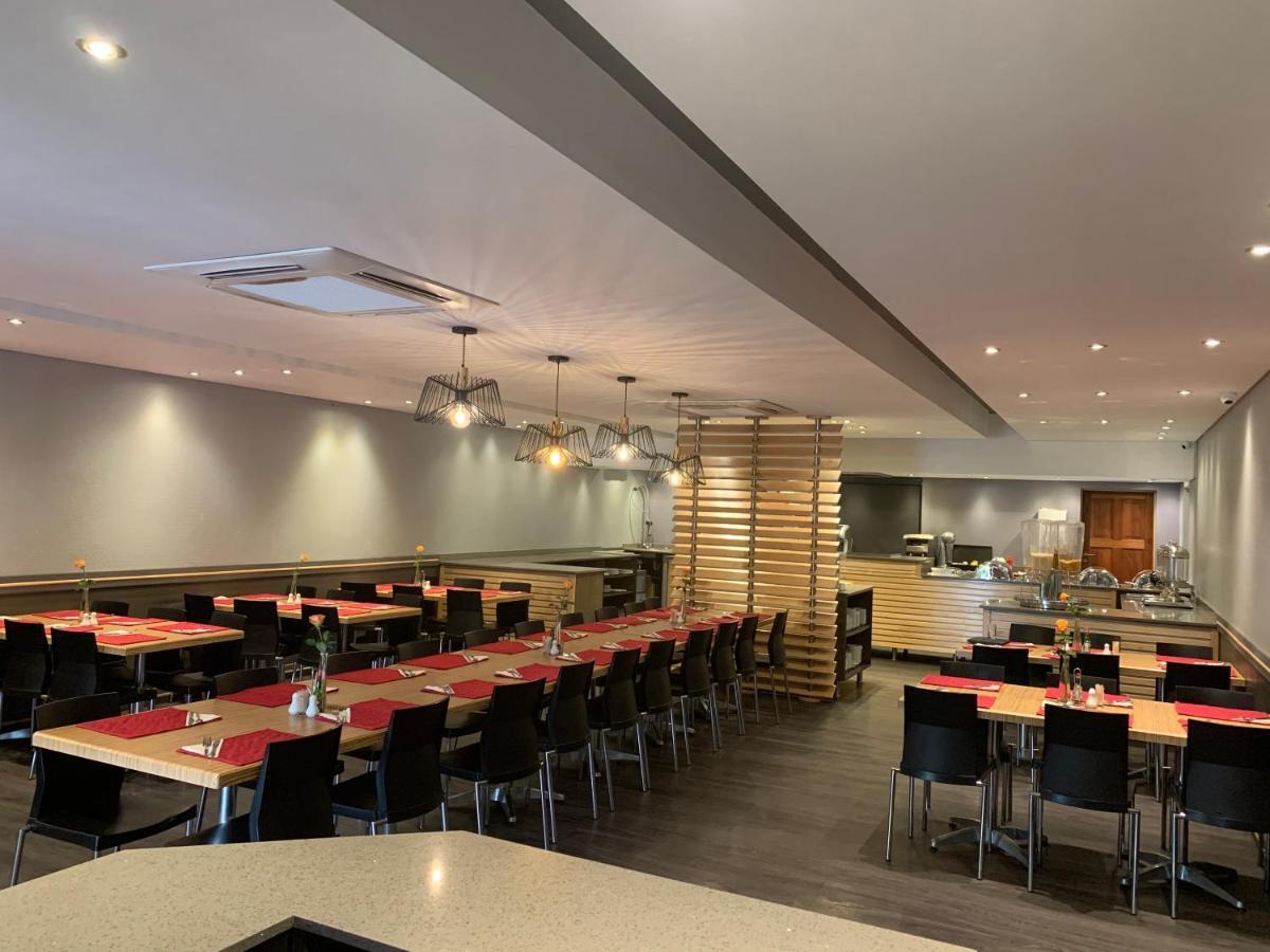 Royal Hotel Polokwane Extérieur photo